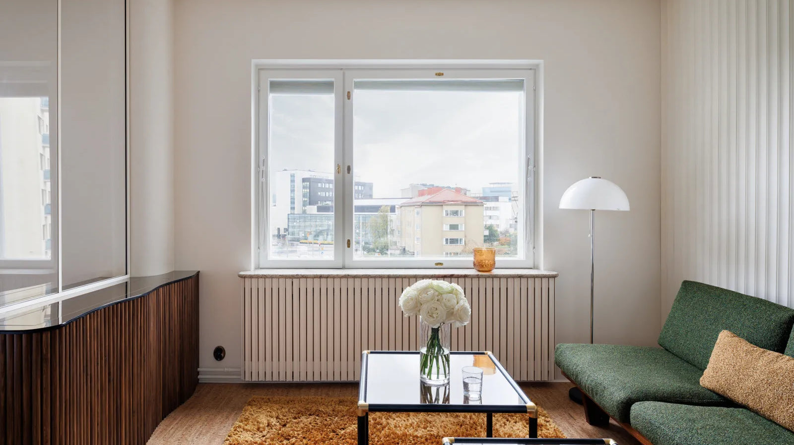 Tyylikkäästi ja kestävästi kohti uutta vuotta: sisustusvinkkimme vuoteen 2024